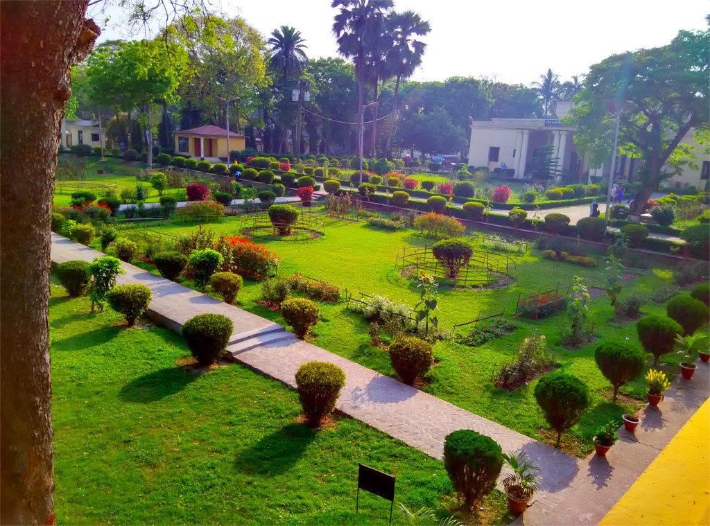 Rabindra Kachari Bari