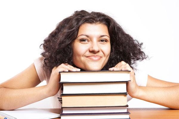 Teacher-Motivates-Students