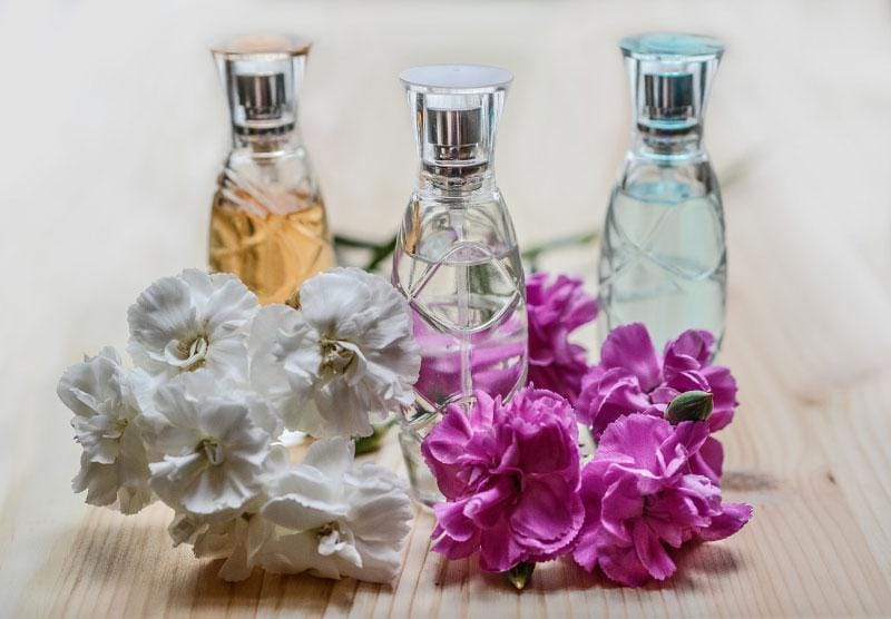 perfumes perfumes