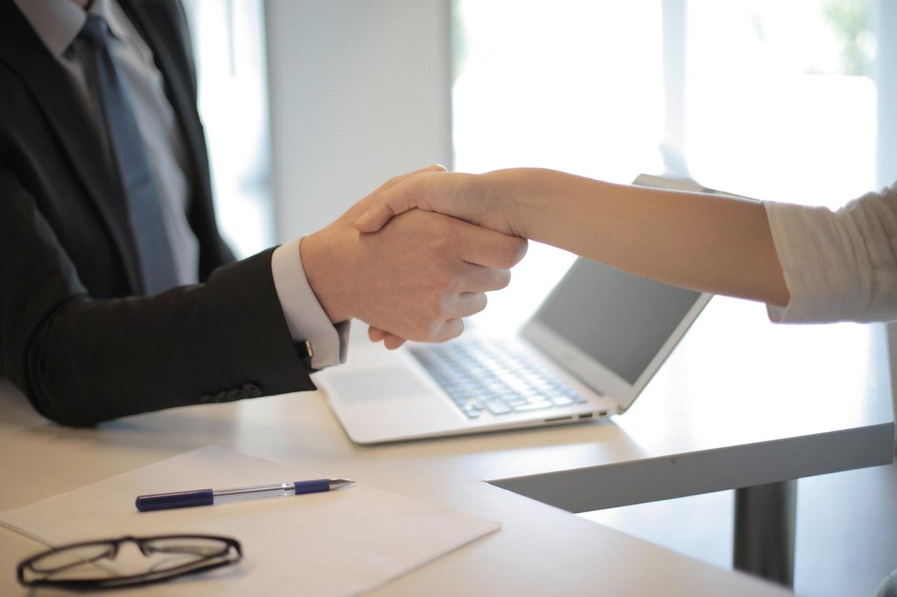 hiring HR in Dubai hiring HR in Dubai